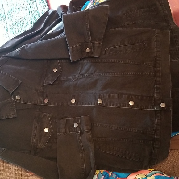 Mens Black Denim King Graffiti Jean Jacket NWT Artwork on Back - Picture 6 of 9